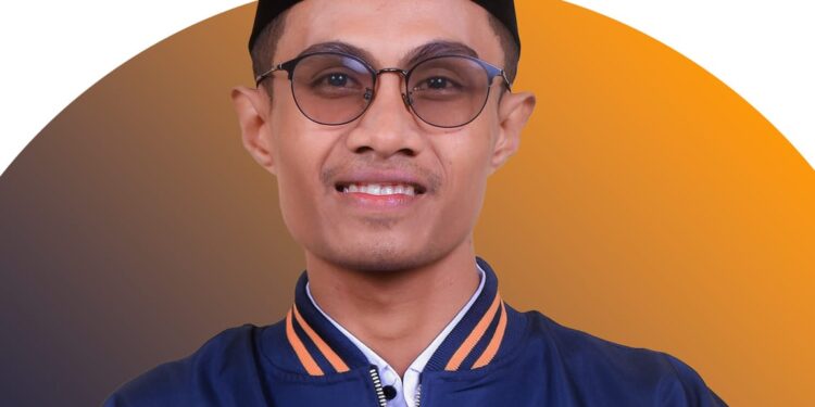 Foto Istimewa: (Ketua PMII Halmahera Selatan Sayuti Melik)