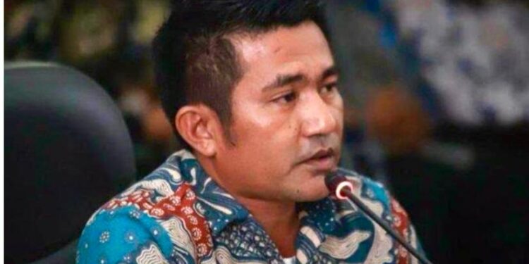 Foto Istimewa: Ketua Komisi III DPRD kabupaten Halmahera Selatan (Safri Talib)