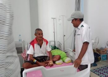 Cabup Jasri Usman Kunjungi Pasien di RS Obi