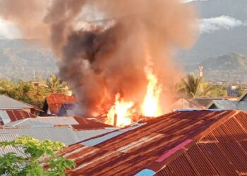 Dua Unit Rumah Kompleks Tanah Abang Dilahap Sijago Merah