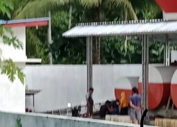 Diduga APMS Larombati Jual BBM Subsidi di Atas HET, Warga Sebut Ada Penimbunan BBM