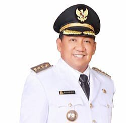 Foto Istimewa: (Mantan Bupati Pulau Taliabu Aliong Mus)