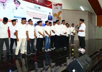 Foto Istimewa: (Pengurus PWI Halmahera Selatan Resmi Dilantik Oleh Ketua PWI Maluku Utara Asri Fabanyo)