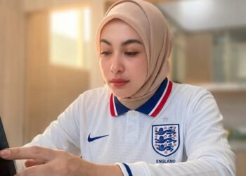 (Rosita Syarif Bendahara Gerindra Maluku Utara)